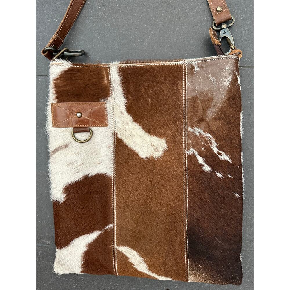 American darling cowhide purse - Picture 1 of 9